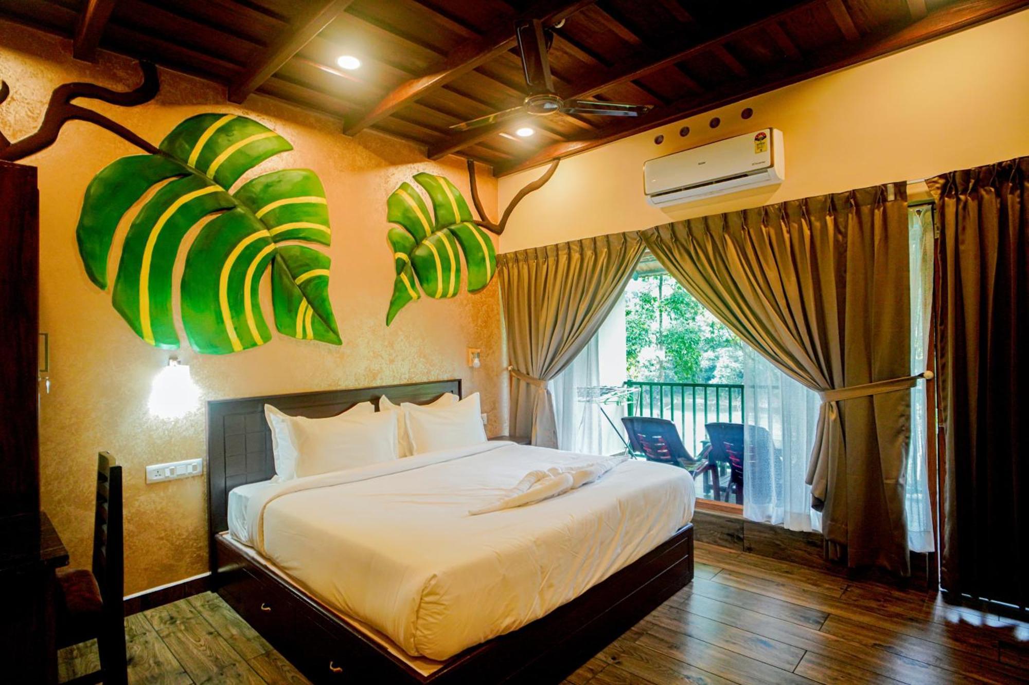 Falcon Riverview Resorts Kuttampuzha Exterior foto