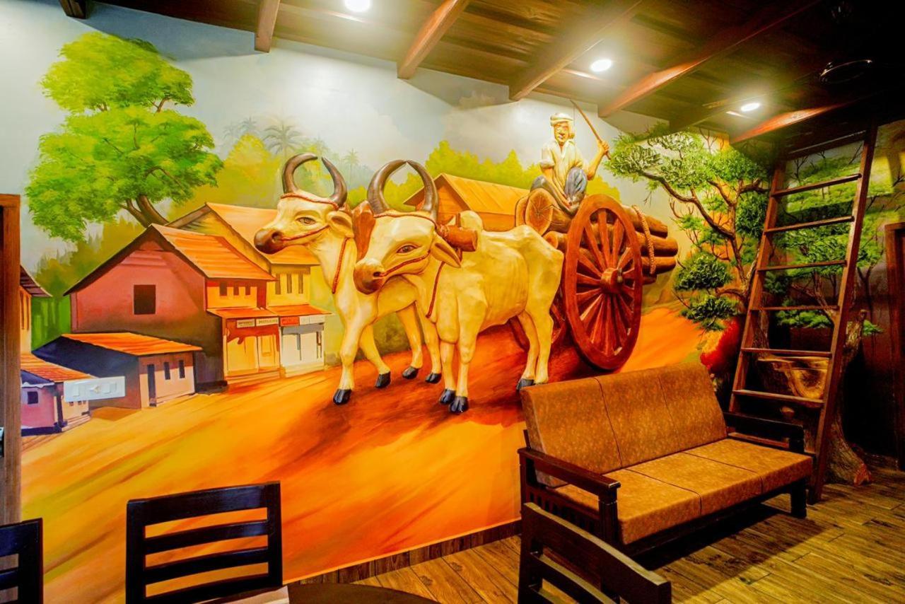 Falcon Riverview Resorts Kuttampuzha Exterior foto