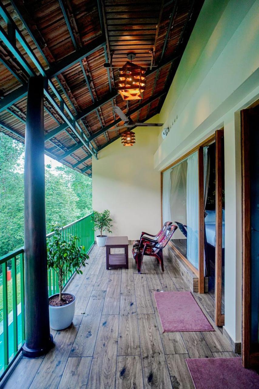 Falcon Riverview Resorts Kuttampuzha Exterior foto