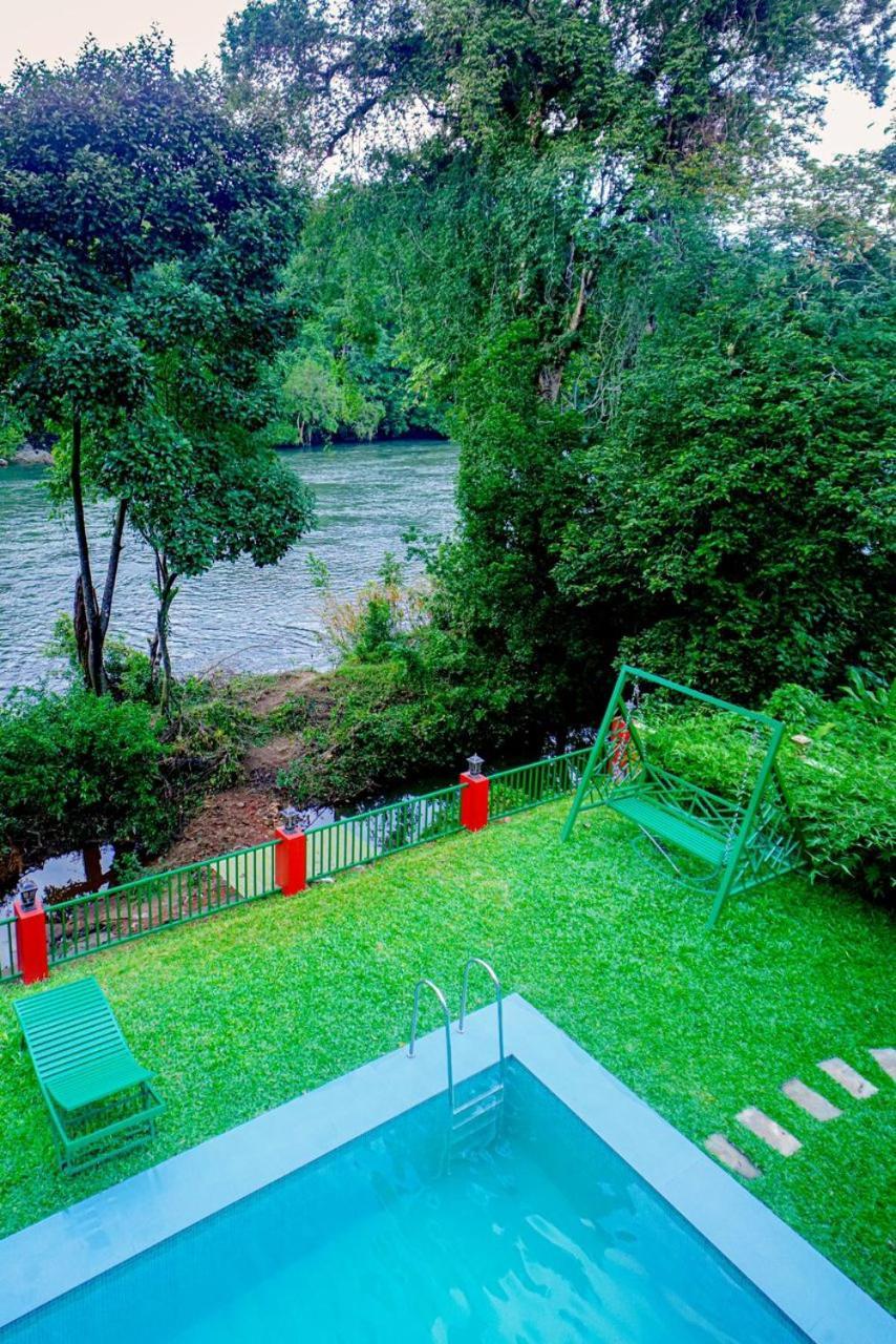 Falcon Riverview Resorts Kuttampuzha Exterior foto
